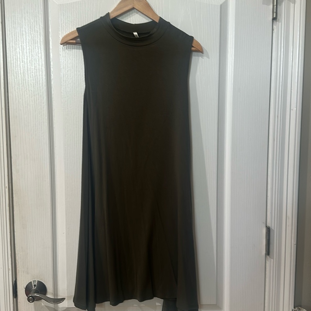 Mittoshop size medium olive green mock turtleneck sleeveless swing dress